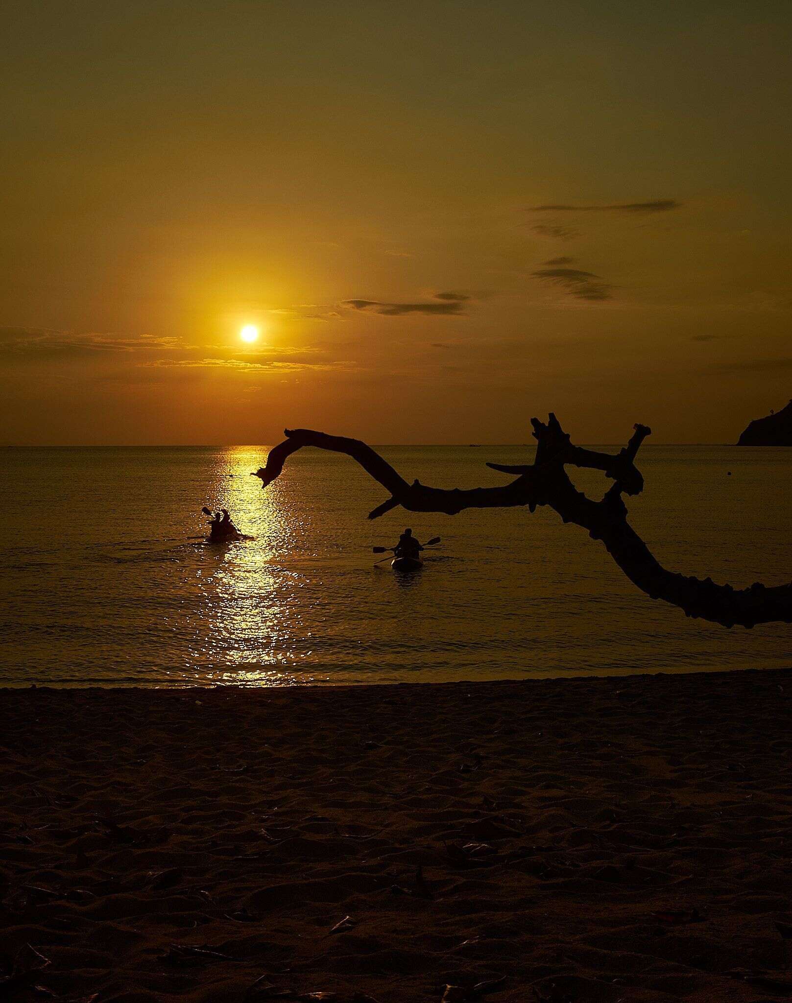 Sunset at Sylvia Resort, Flores Sunset at Sylvia Resort, Flores