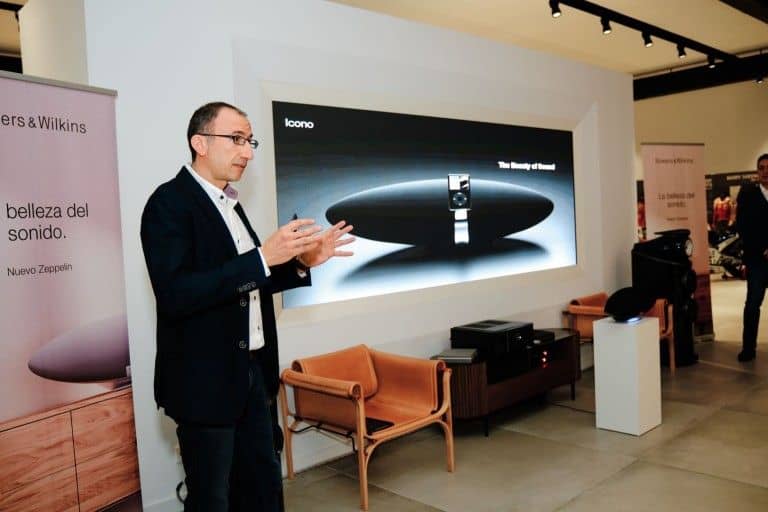 An awesome presentation for Bowers & Wilkins – New Zeppelin
