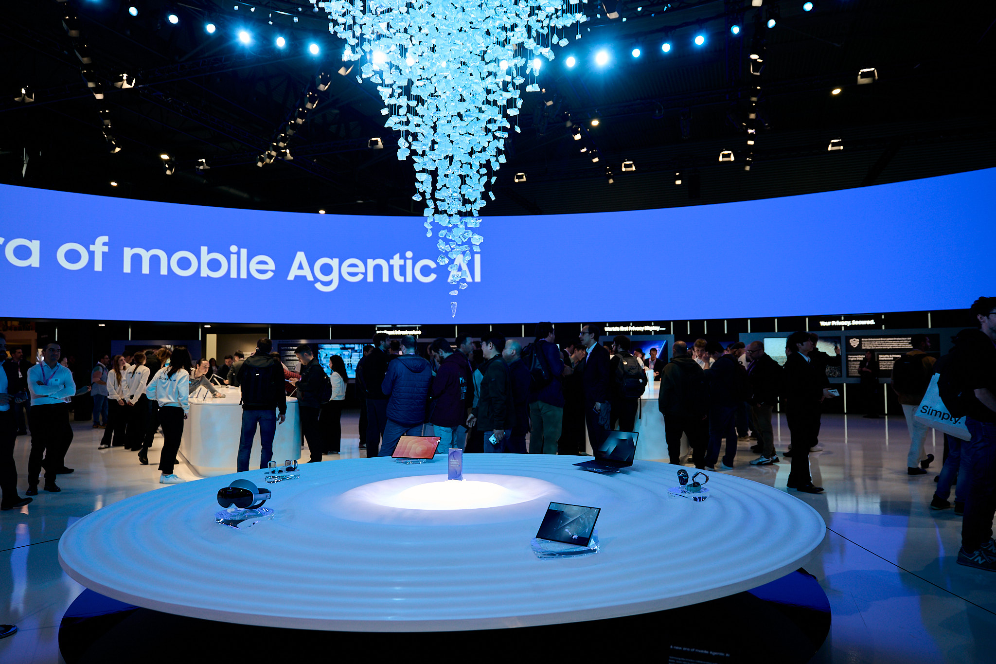 Mwc 2026 expo featuring mobile agentic ai technology